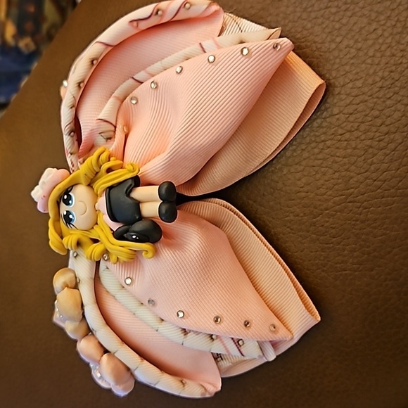 Large Pink Bedazzled Clay Shopper Girl Floral Clip-on Ribbon Bow - Picture 4 of 8